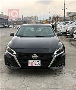 نيسان ألتيما